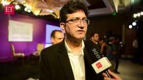  Evolution will happen, have to navigate through this: Prasoon Joshi on AI in Bollywood 