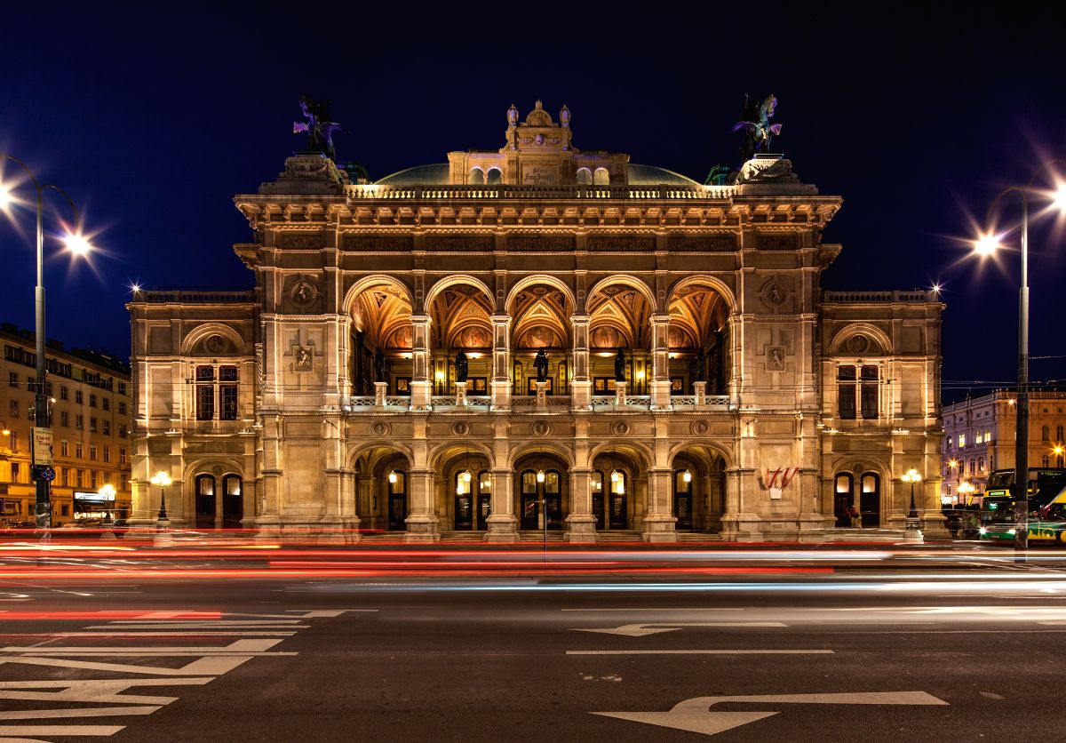 Vienna State Opera House: The Green City of Music